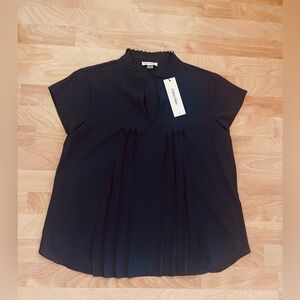 Calvin Klein short sleeved blouse dark charcoal gray size Medium NWT